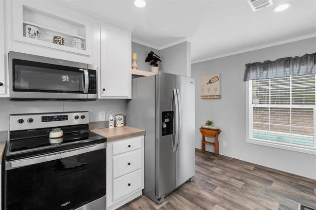 10617 DENTON AVENUE, Hudson, FL 34667