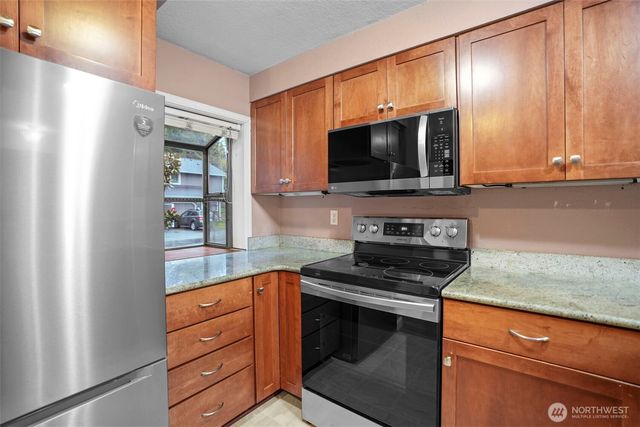13147 113th Place NE, Kirkland, WA 98034