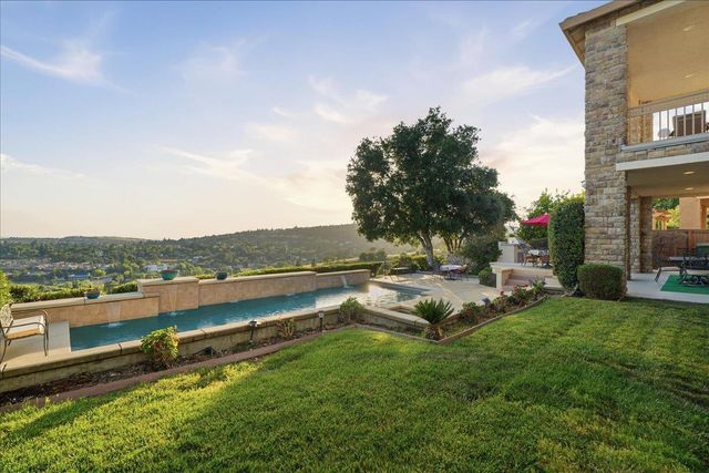 1306 Souza Dr, El Dorado Hills, CA 95762