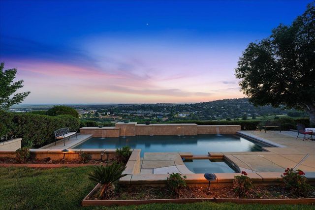 1306 Souza Dr, El Dorado Hills, CA 95762
