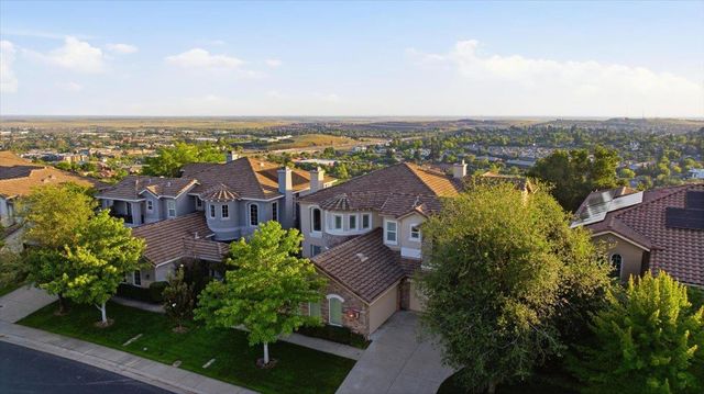 1306 Souza Dr, El Dorado Hills, CA 95762