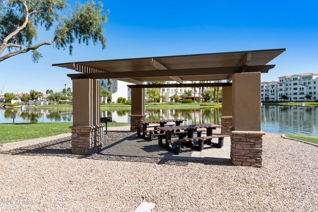 4077 S SABRINA Drive 130, Chandler, AZ 85248