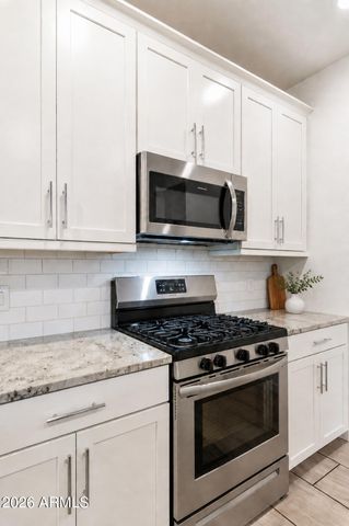 4077 S SABRINA Drive 130, Chandler, AZ 85248
