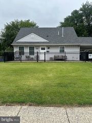 2841 COMLY RD, Philadelphia, PA 19154