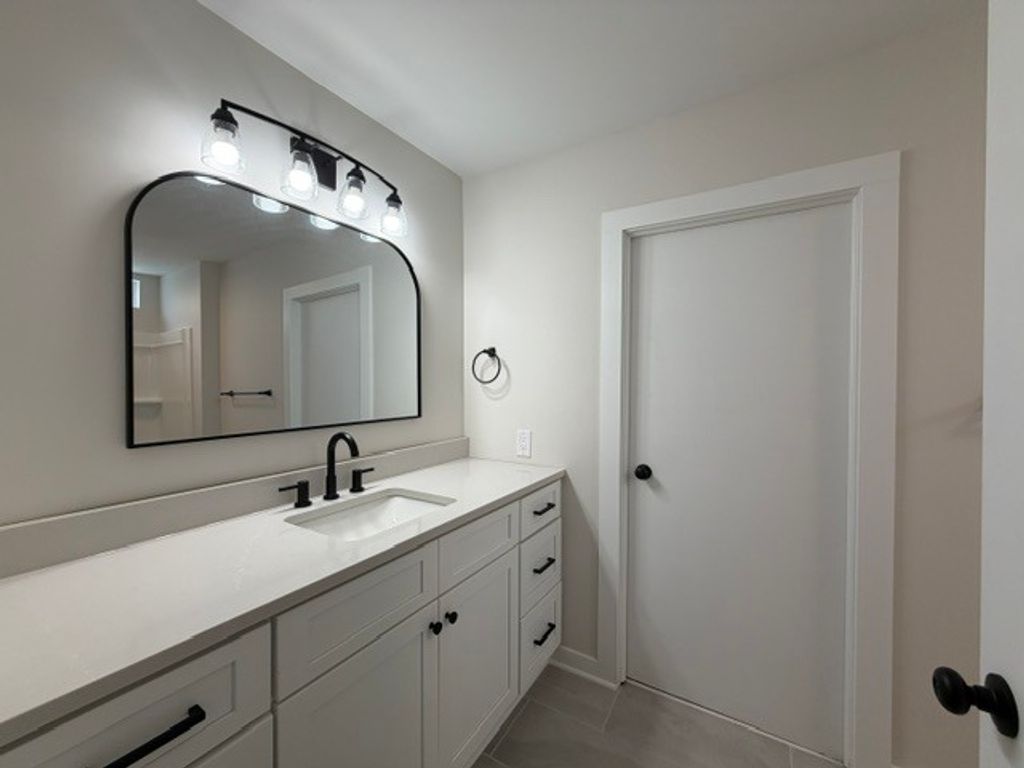 Image 46 of property listing at 716 North Street, Mt Vernon, IL 62864