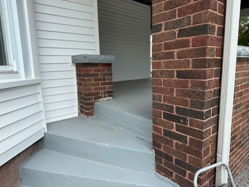 Image 7 of property listing at 716 North Street, Mt Vernon, IL 62864