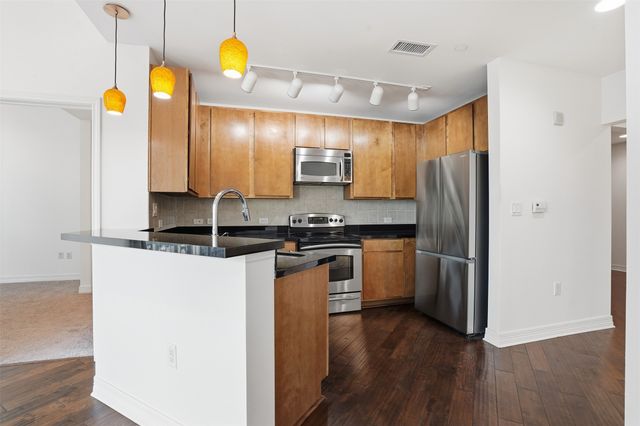 500 Throckmorton Street 1409, Fort Worth, TX 76102