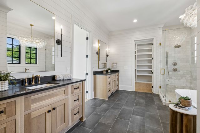 556 Bonaire Ln, Franklin, TN 37064