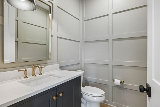 556 Bonaire Ln, Franklin, TN 37064