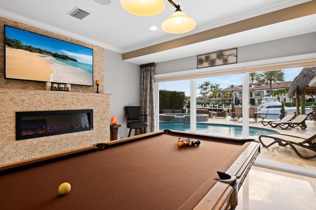 2600 NE 33rd Street, Lighthouse Point, FL 33064