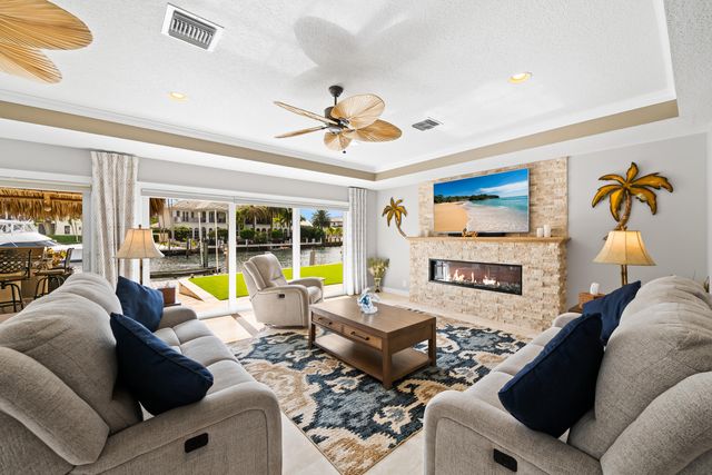 2600 NE 33rd Street, Lighthouse Point, FL 33064