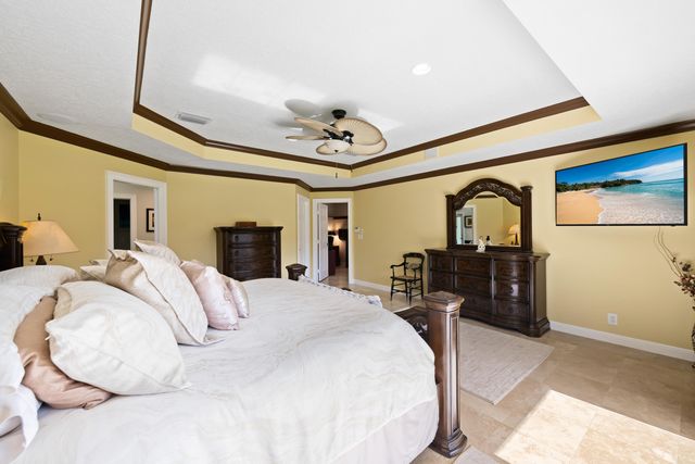 2600 NE 33rd Street, Lighthouse Point, FL 33064