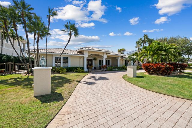 2600 NE 33rd Street, Lighthouse Point, FL 33064