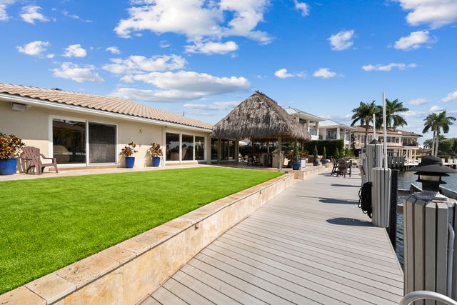 2600 NE 33rd Street, Lighthouse Point, FL 33064