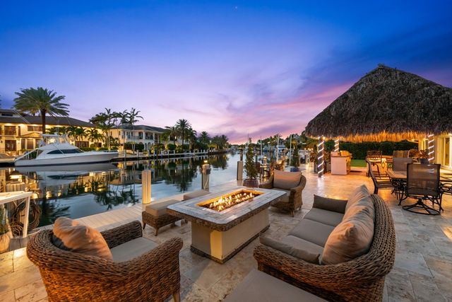 2600 NE 33rd Street, Lighthouse Point, FL 33064