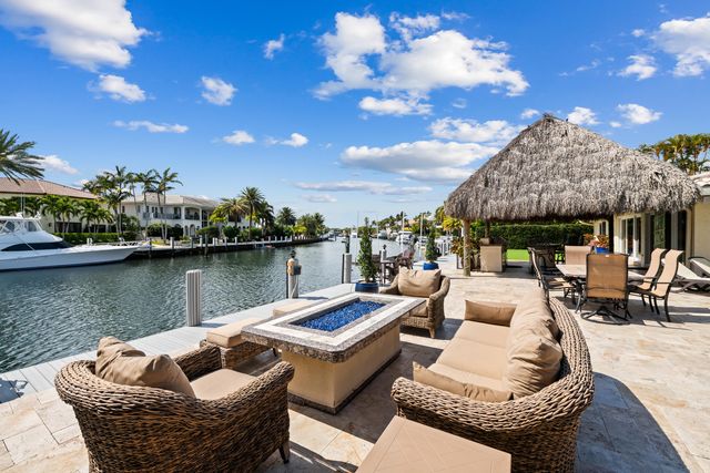 2600 NE 33rd Street, Lighthouse Point, FL 33064