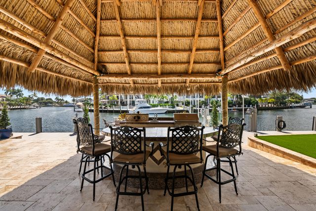 2600 NE 33rd Street, Lighthouse Point, FL 33064