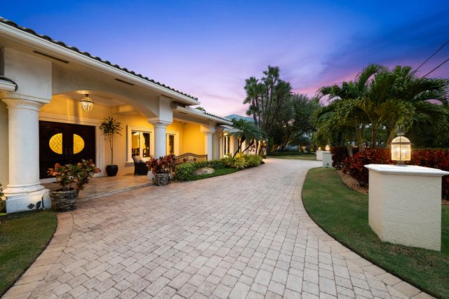 2600 NE 33rd Street, Lighthouse Point, FL 33064