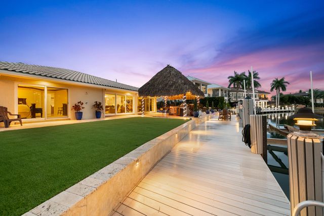 2600 NE 33rd Street, Lighthouse Point, FL 33064