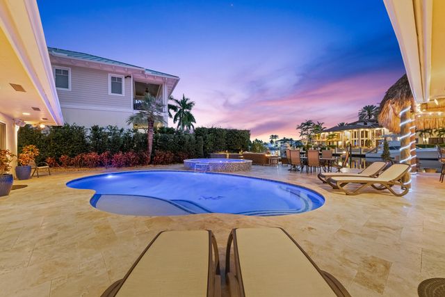 2600 NE 33rd Street, Lighthouse Point, FL 33064