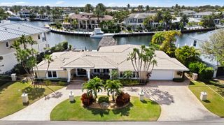2600 NE 33rd Street, Lighthouse Point, FL 33064