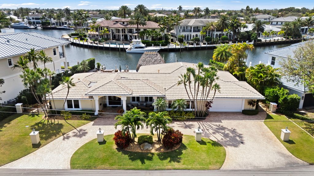 2600 NE 33rd Street, Lighthouse Point, FL 33064