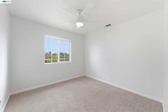 1405 1405 Cat Tail Dr, Stockton, CA 95204