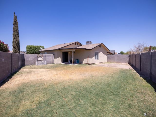 819 W Reena St, Somerton, AZ 85350