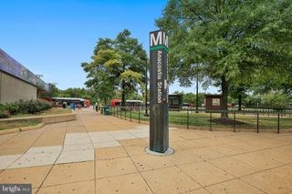 2528 ELVANS RD SE, Washington, DC 20020