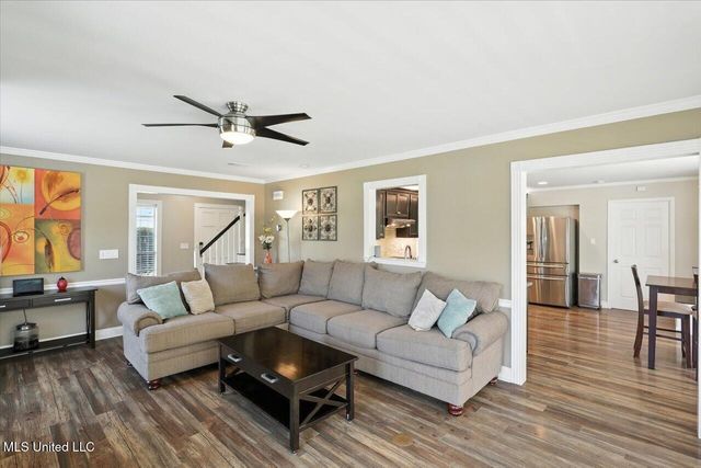 130 Pinehaven Place, Clinton, MS 39056