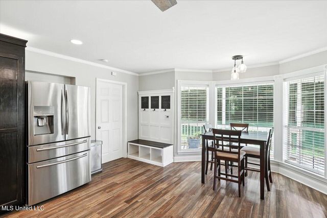 130 Pinehaven Place, Clinton, MS 39056