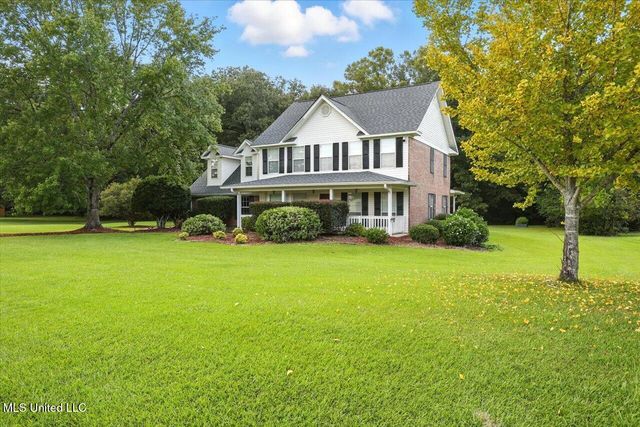 130 Pinehaven Place, Clinton, MS 39056