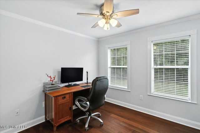 130 Pinehaven Place, Clinton, MS 39056
