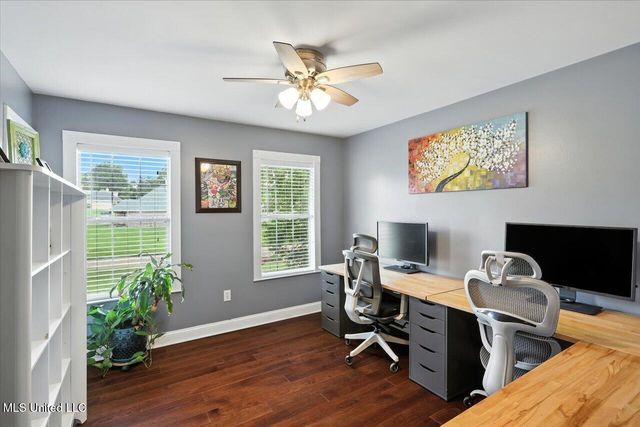 130 Pinehaven Place, Clinton, MS 39056
