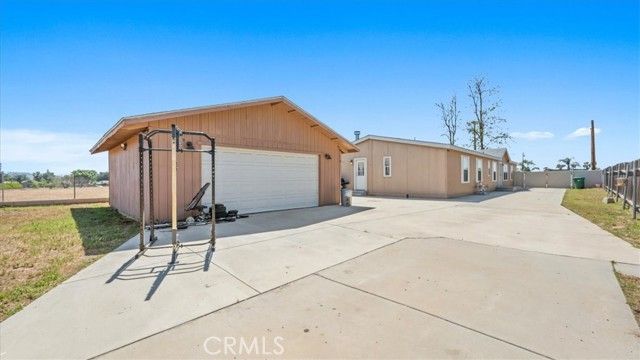 1156 Michigan Avenue, Beaumont, CA 92223