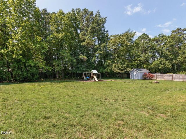 217 W Elm Avenue, Holly Springs, NC 27540