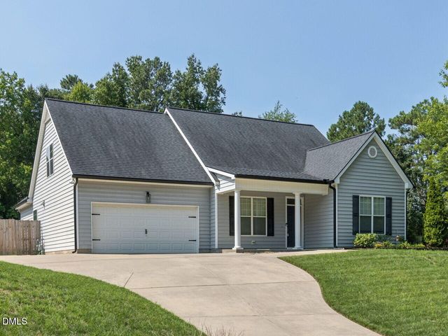 217 W Elm Avenue, Holly Springs, NC 27540