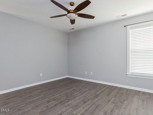 217 W Elm Avenue, Holly Springs, NC 27540