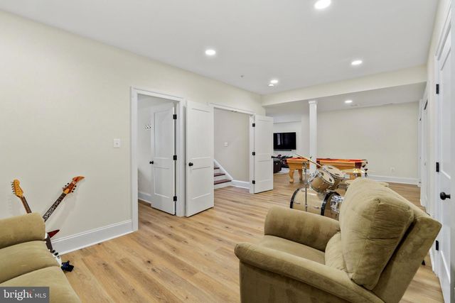 8536 HIGH RIDGE RD, Ellicott City, MD 21043