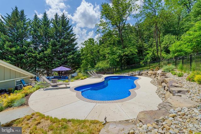 8536 HIGH RIDGE RD, Ellicott City, MD 21043