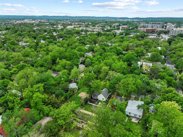 4521 Avenue D, Austin, TX 78751