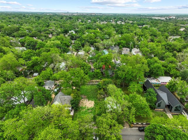 4521 Avenue D, Austin, TX 78751