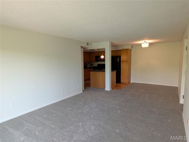 1438 Willow Brook Cove 1, St Louis, MO 63146