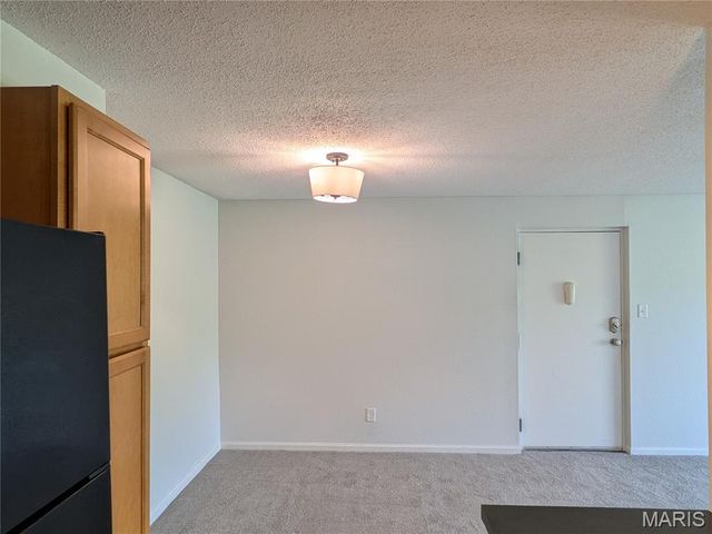1438 Willow Brook Cove 1, St Louis, MO 63146