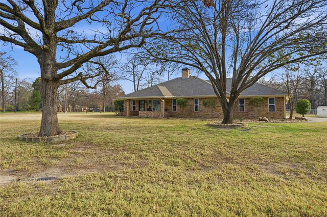 111 Havenwood Drive, Enchanted Oaks, TX 75156