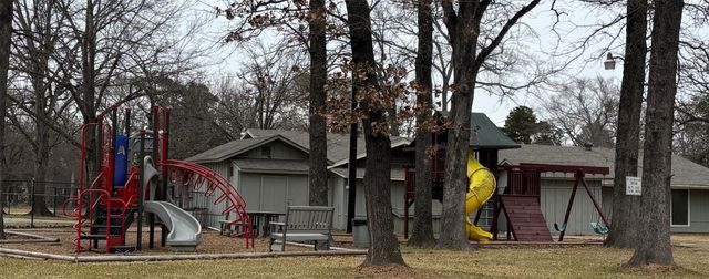 111 Havenwood Drive, Enchanted Oaks, TX 75156