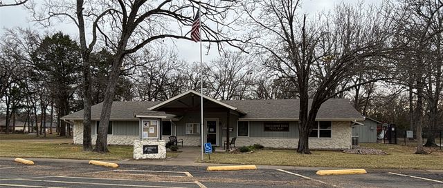 111 Havenwood Drive, Enchanted Oaks, TX 75156