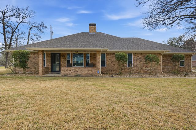 111 Havenwood Drive, Enchanted Oaks, TX 75156