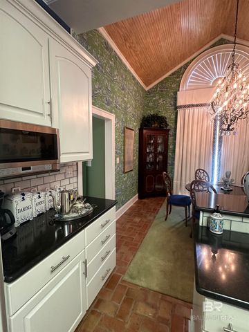 102 Long Boulevard, Brewton, AL 36426