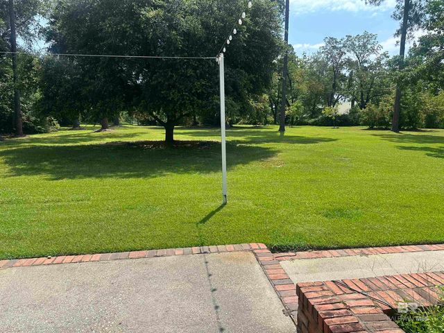 102 Long Boulevard, Brewton, AL 36426